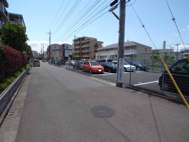 鈴木第四駐車場